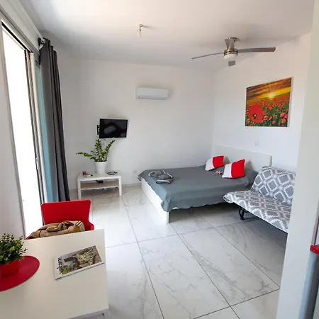 Dream- Downtown-studios * Paphos